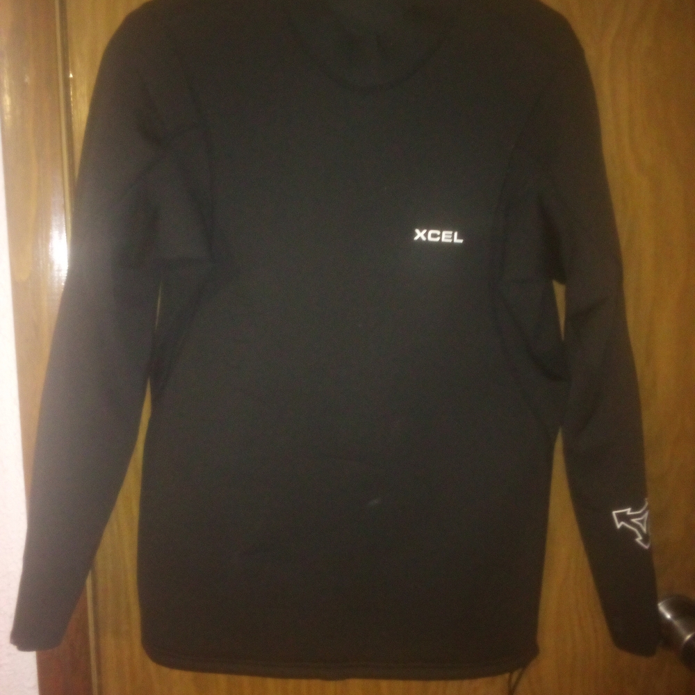 Men's Black Wetsuit Top